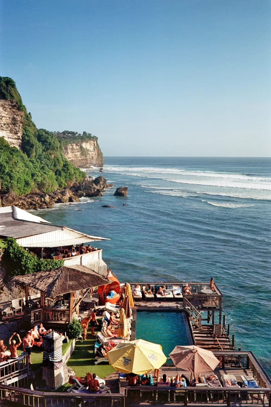 Single Fin clifftop bar and pool deck above the Uluwatu surf break, Bali