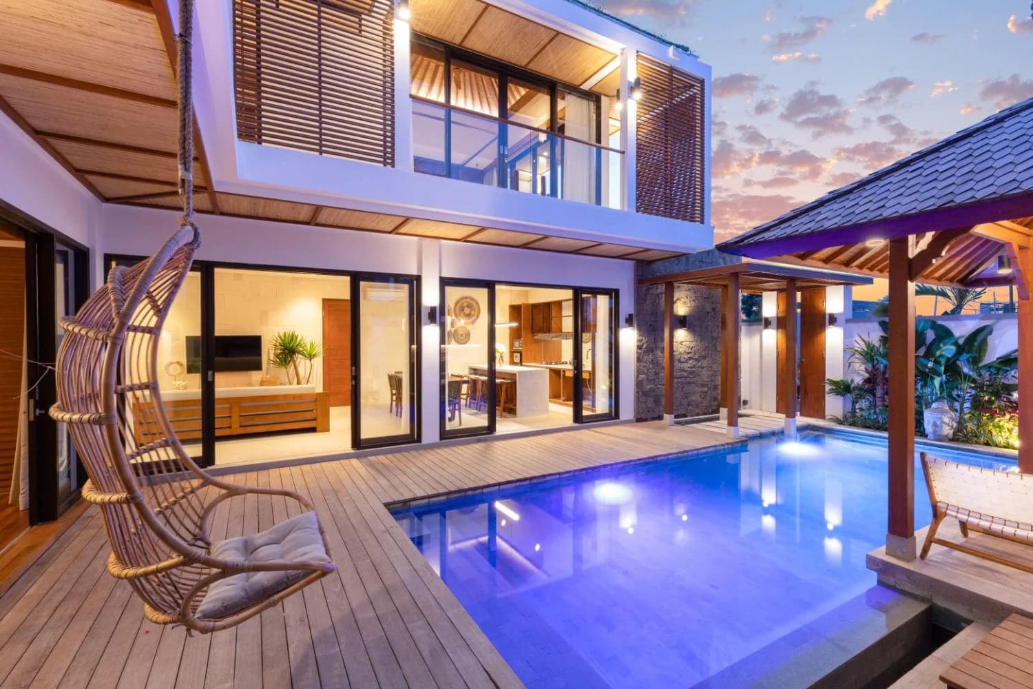 Aura Alami - Modern Balinese villa by Balitecture