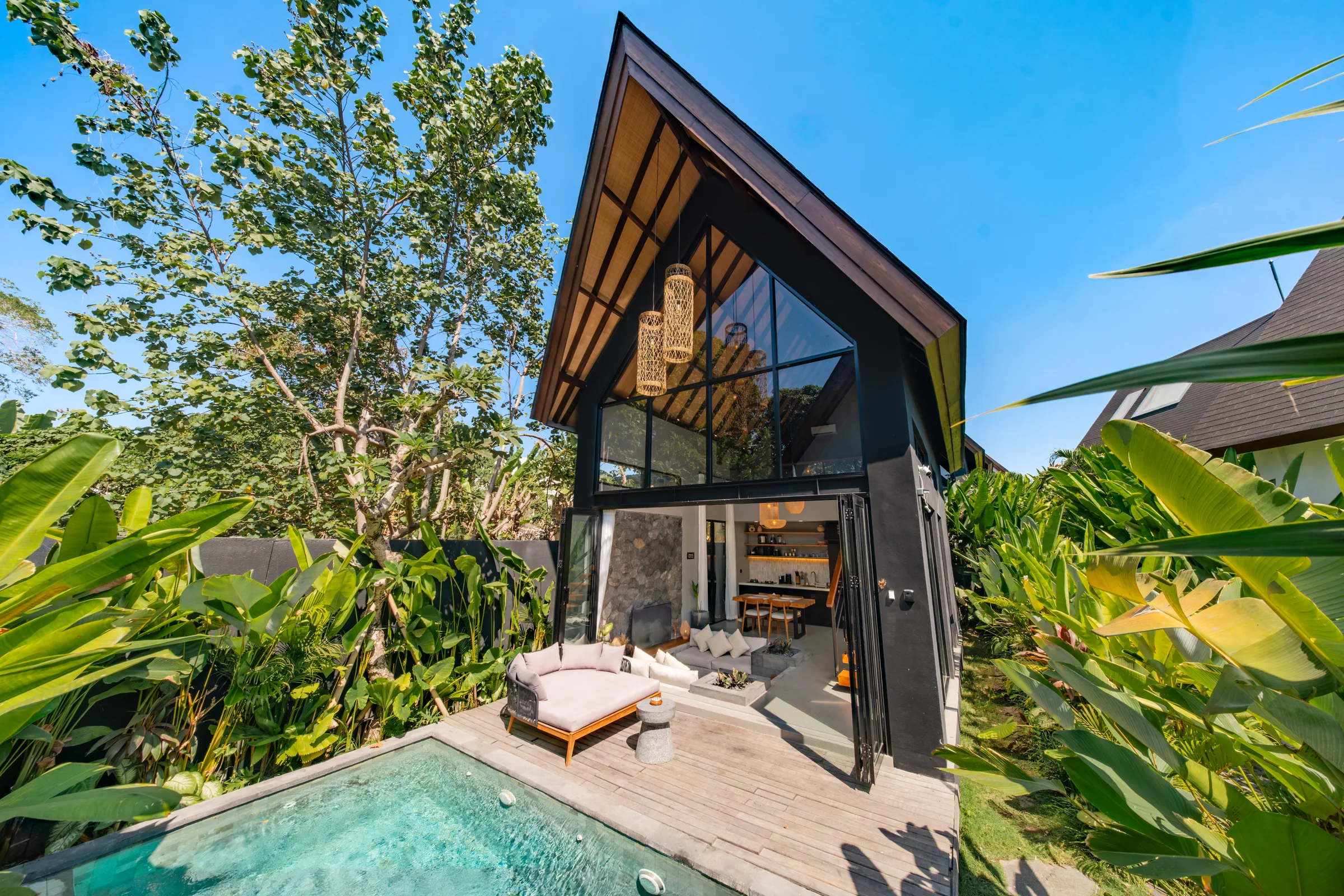 Tukad Huts - Modern Tropical A-Frame villa by Balitecture
