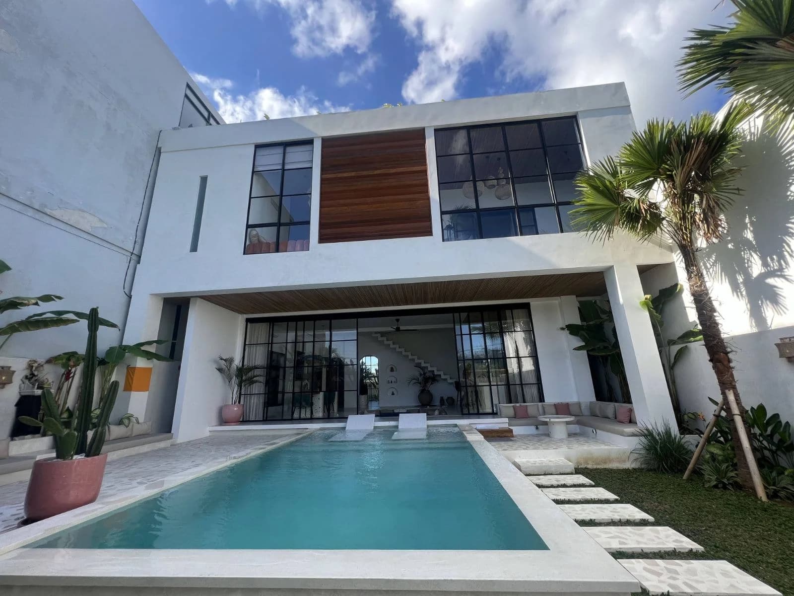 Villa Pandora - Balitecture villa design in Bali, Indonesia