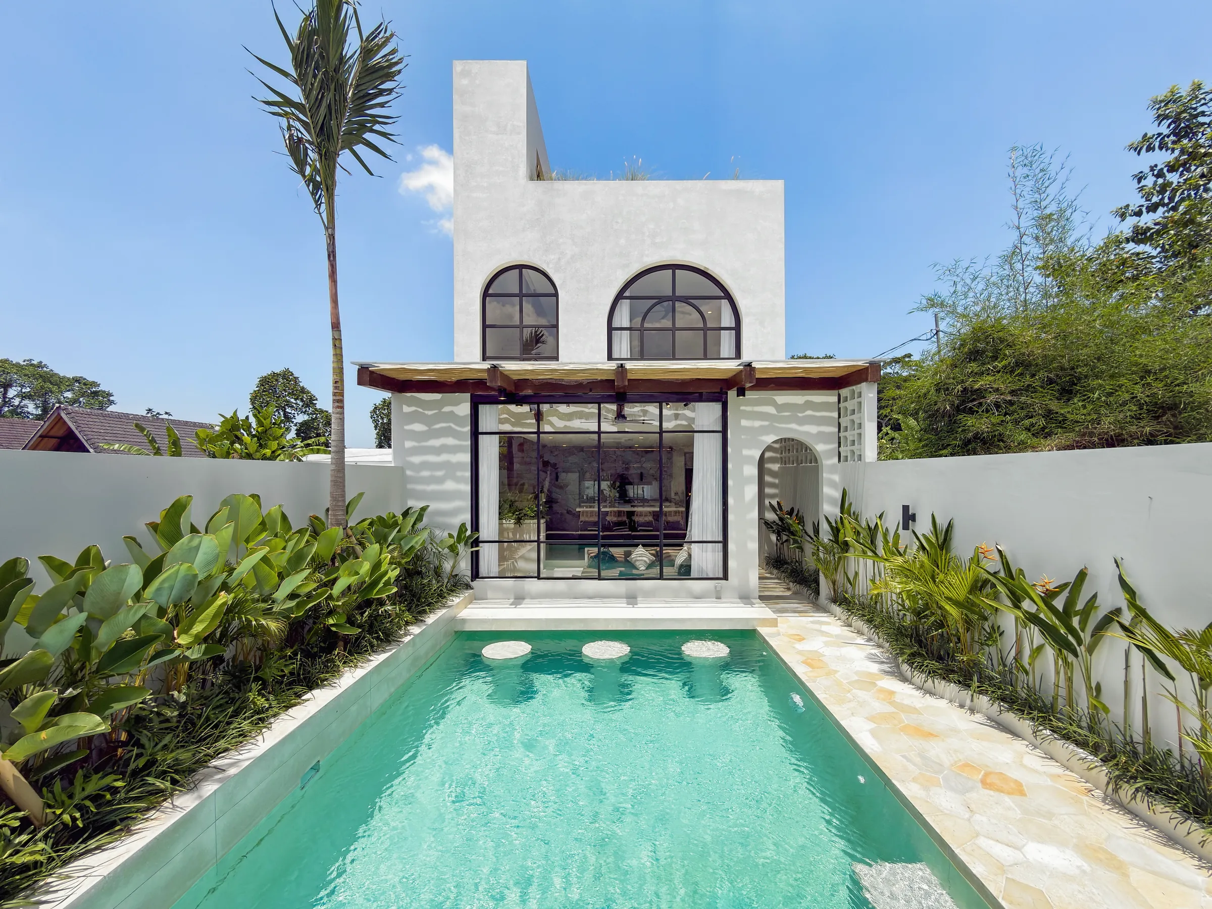 Zig Villa - Modern Mediterranean villa by Balitecture