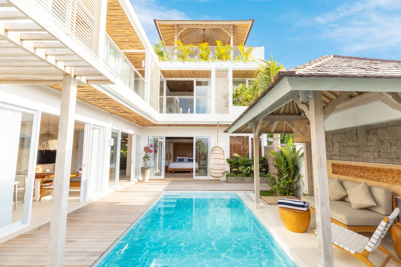 Aura Putih - Balitecture - Bali Villa Architects